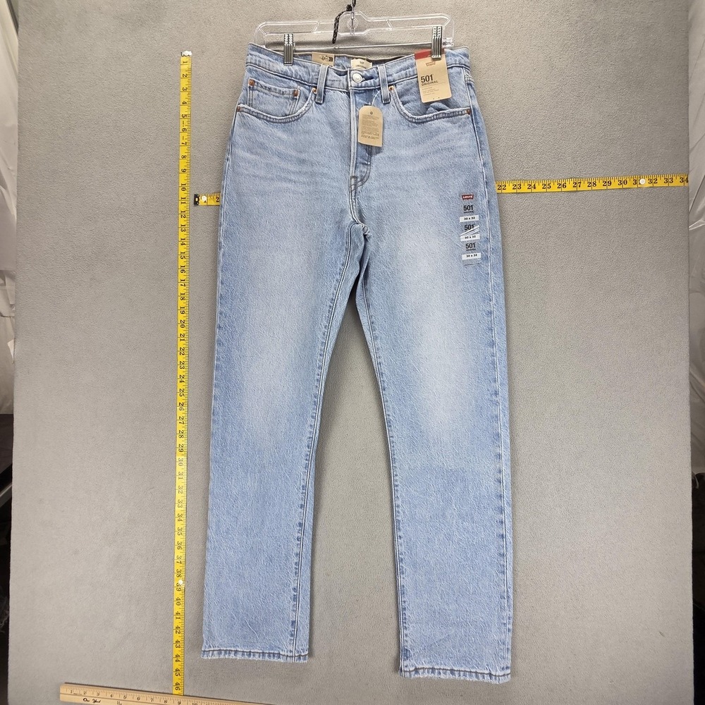Levis 501 Jeans Womens 30x32 Blue Light Wash High Rise Straight Button Fly